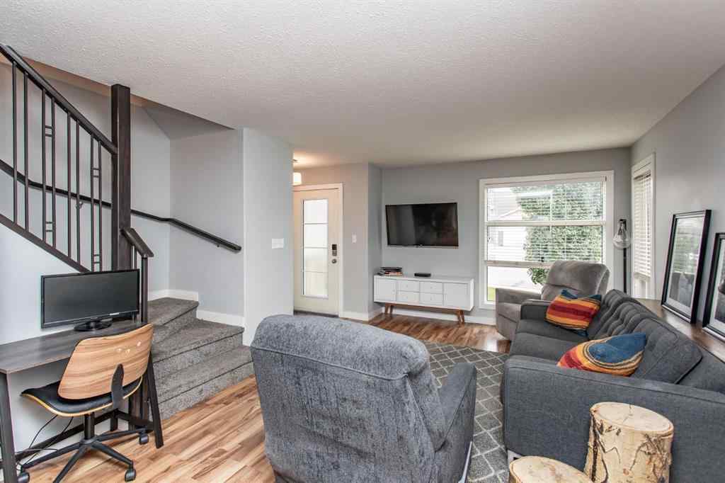 MLS® A2252051 - 6170 Orr Drive  in Oriole Park West Red Deer, Residential