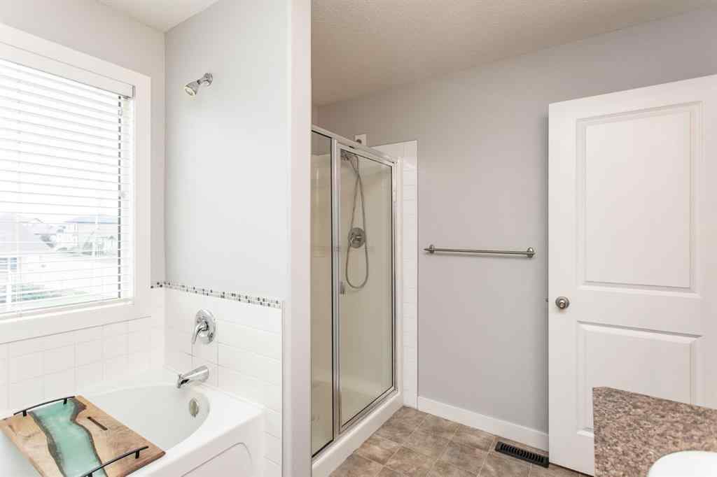 MLS® A2252051 - 6170 Orr Drive  in Oriole Park West Red Deer, Residential
