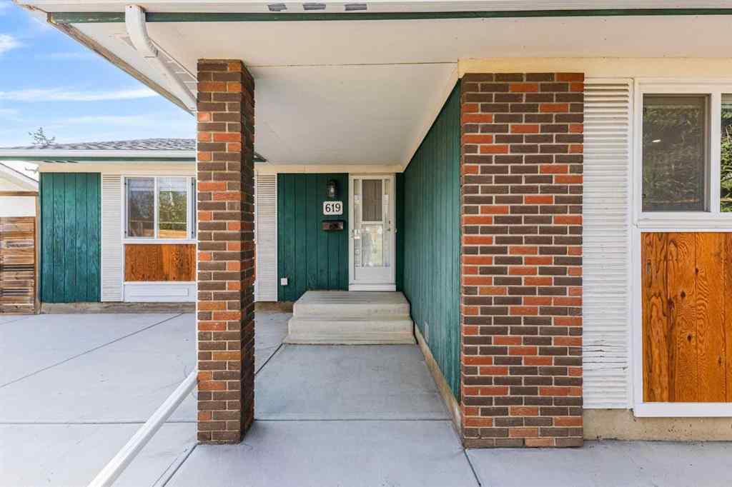 MLS® A2252057 - 619 52 Street NE in Marlborough Calgary, Residential