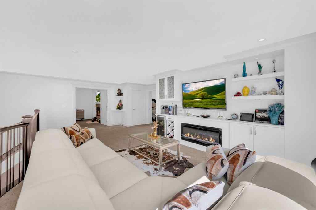 MLS® A2252065 - 56 Rockyvale Green NW in Rocky Ridge Calgary, Residential