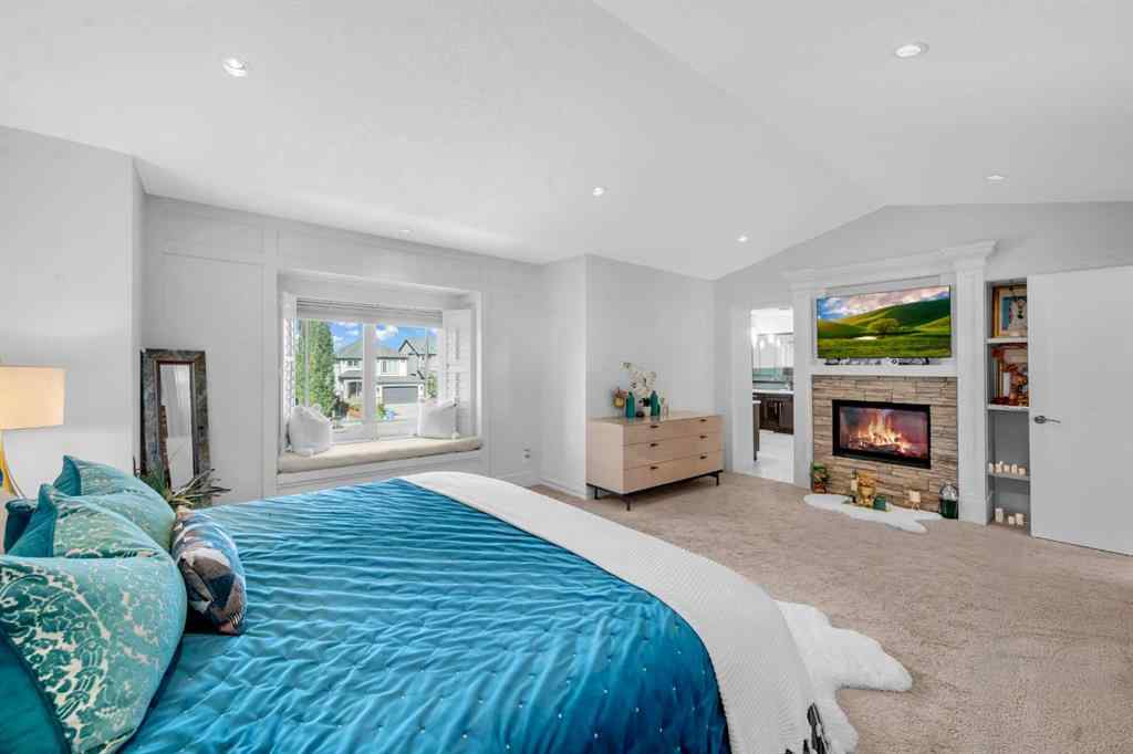 MLS® A2252065 - 56 Rockyvale Green NW in Rocky Ridge Calgary, Residential
