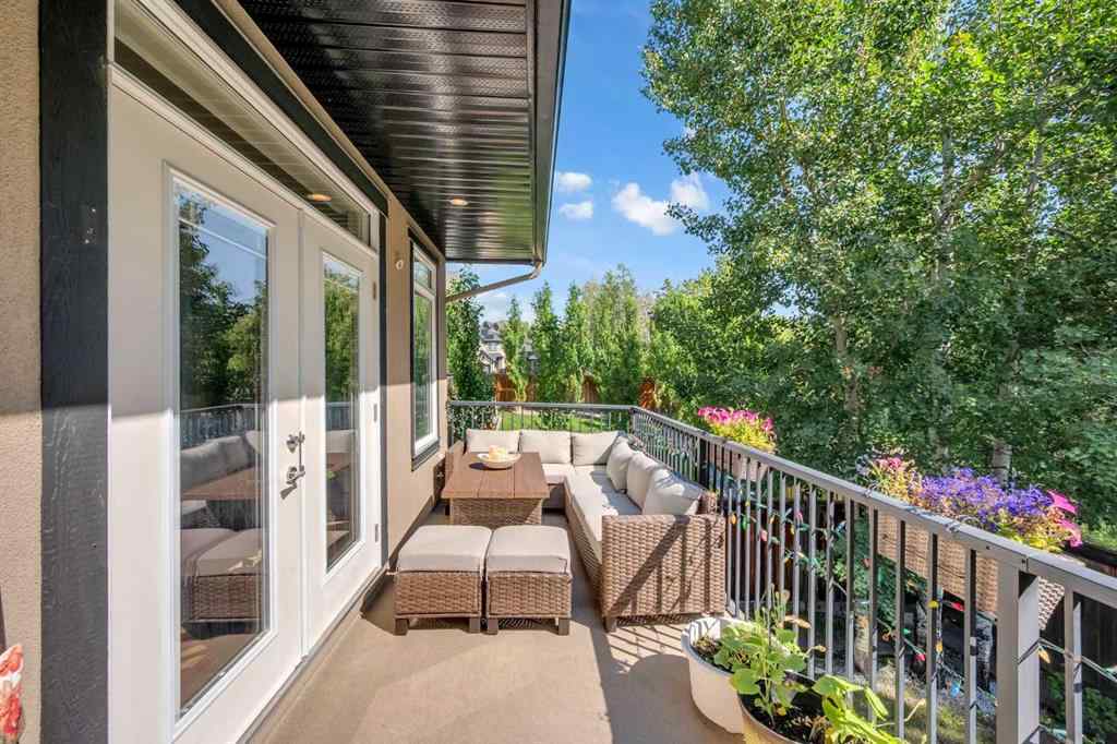 MLS® A2252065 - 56 Rockyvale Green NW in Rocky Ridge Calgary, Residential