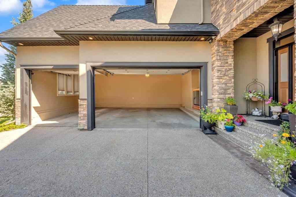 MLS® A2252065 - 56 Rockyvale Green NW in Rocky Ridge Calgary, Residential