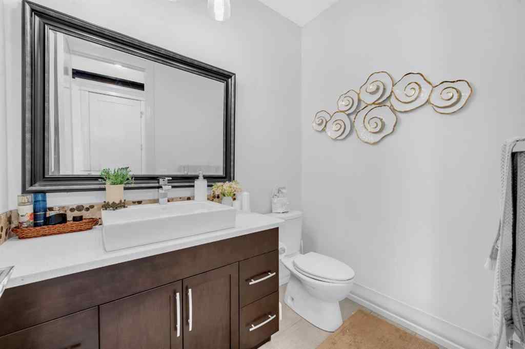 MLS® A2252065 - 56 Rockyvale Green NW in Rocky Ridge Calgary, Residential
