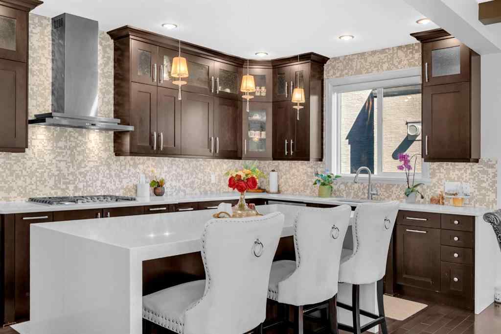 MLS® A2252065 - 56 Rockyvale Green NW in Rocky Ridge Calgary, Residential