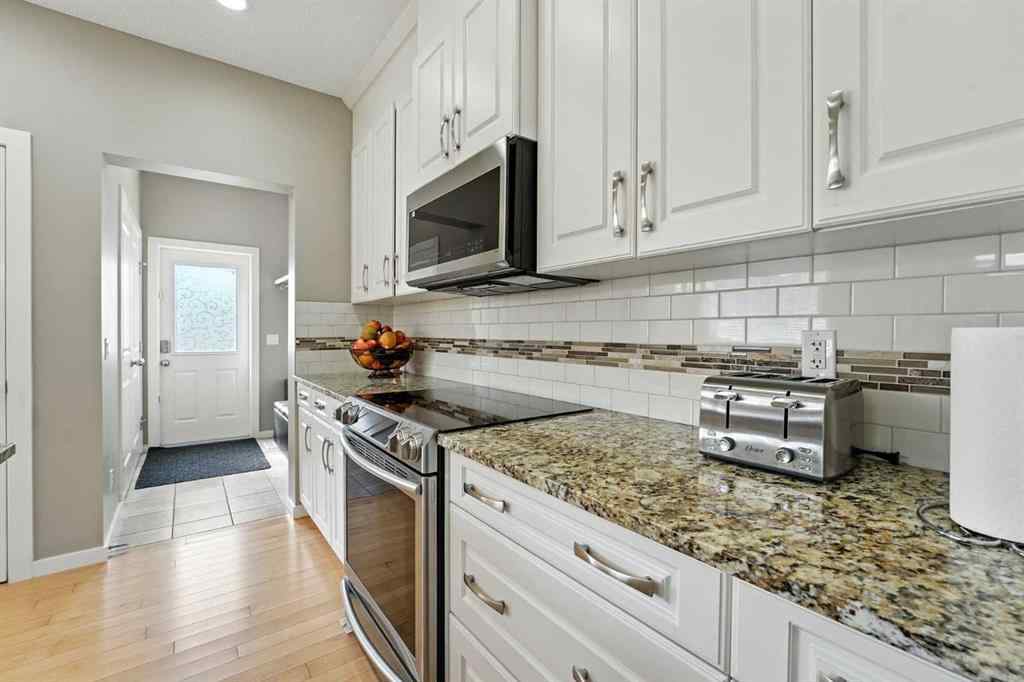 MLS® A2252066 - 220 Legacy Crescent SE in Legacy Calgary, Residential