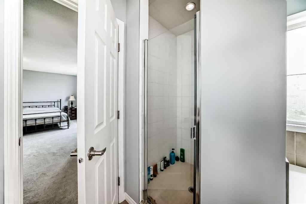 MLS® A2252074 - 68 Windgate Close SW in South Windsong Airdrie, Residential