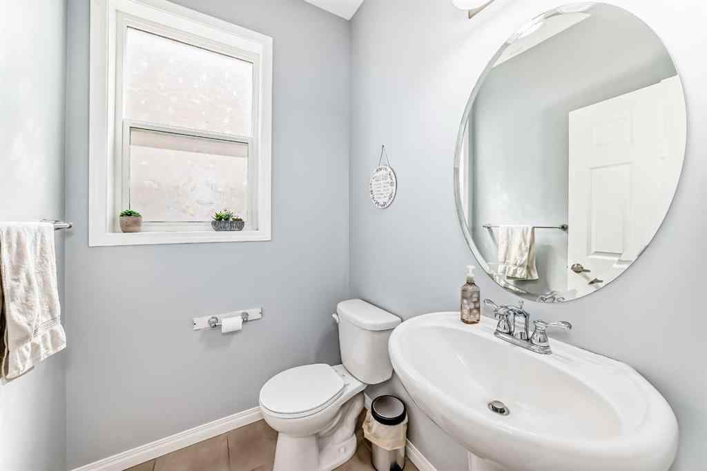 MLS® A2252074 - 68 Windgate Close SW in South Windsong Airdrie, Residential