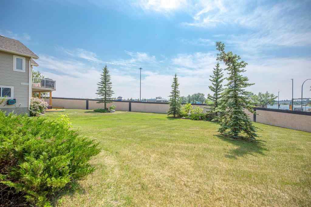 MLS® A2252080 - 152 Cove Rise  in The Cove Chestermere, Residential