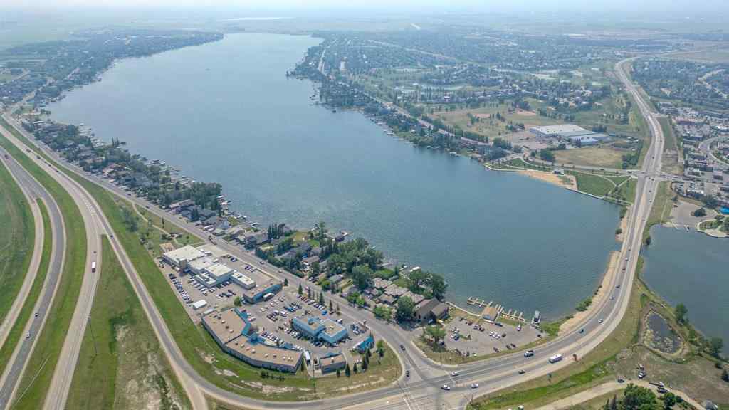 MLS® A2252080 - 152 Cove Rise  in The Cove Chestermere, Residential