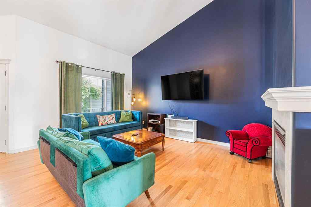 MLS® A2252080 - 152 Cove Rise  in The Cove Chestermere, Residential