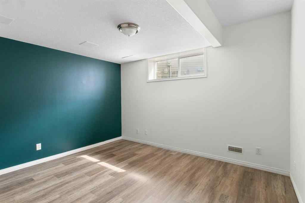 MLS® A2252080 - 152 Cove Rise  in The Cove Chestermere, Residential