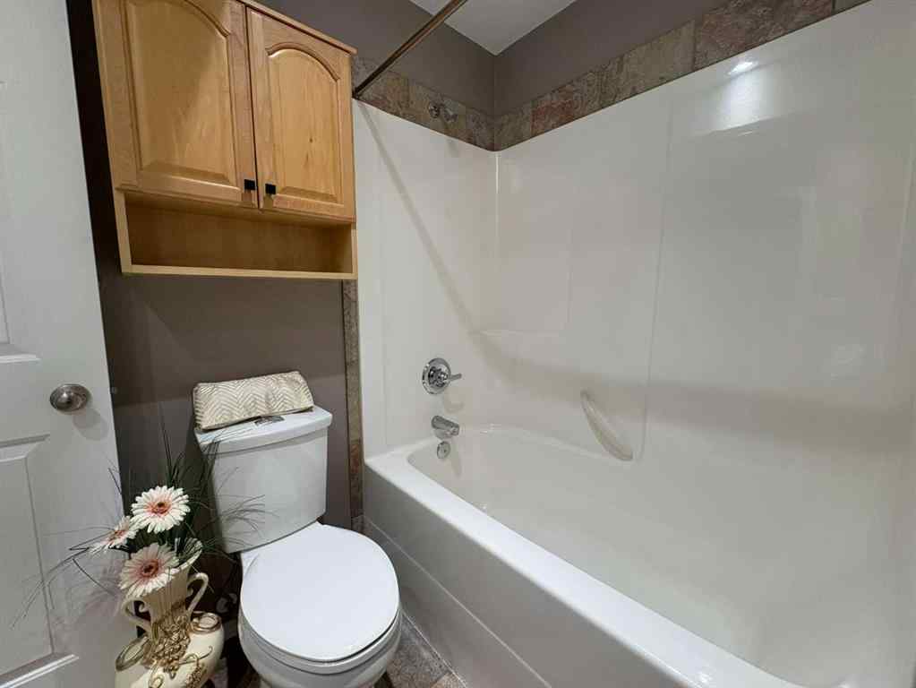 MLS® A2252086 - Unit #B 410 Canyon Boulevard W in Paradise Canyon Lethbridge, Residential