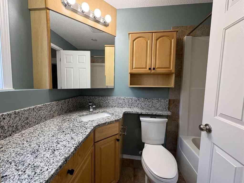 MLS® A2252086 - Unit #B 410 Canyon Boulevard W in Paradise Canyon Lethbridge, Residential