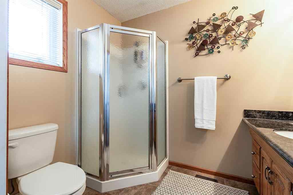 MLS® A2252087 - 530 10 Street SE in SE Hill Medicine Hat, Residential