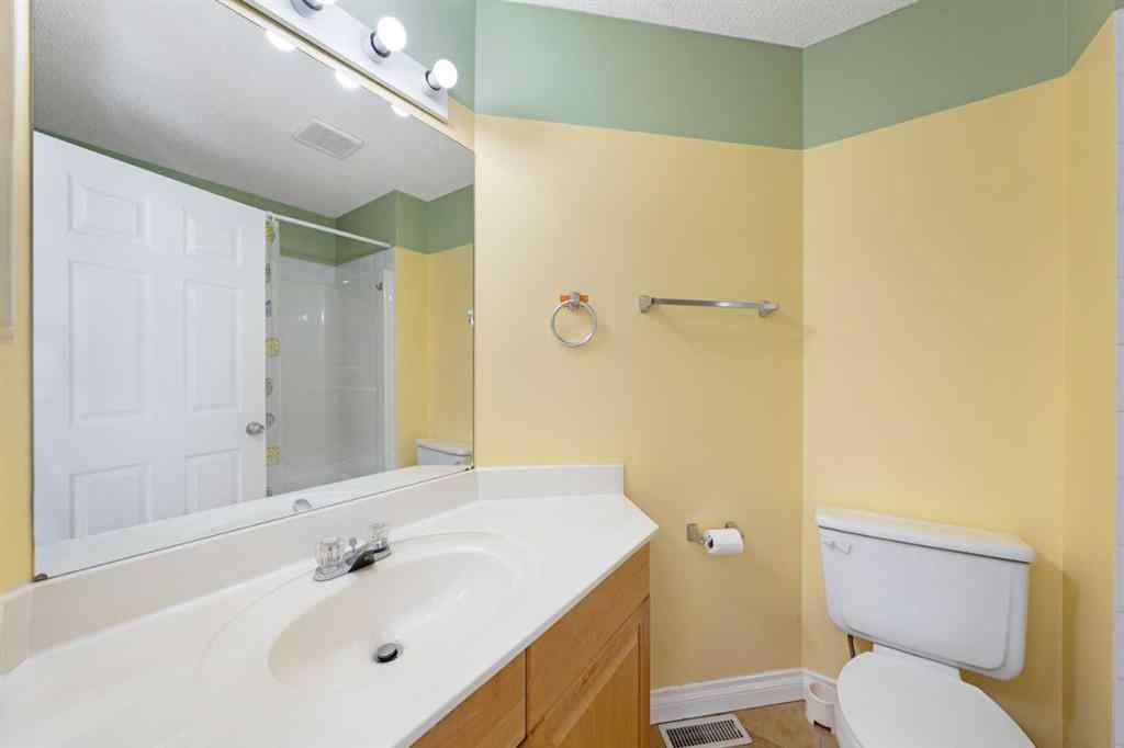 MLS® A2252090 - 263 Citadel Meadow Grove NW in Citadel Calgary, Residential