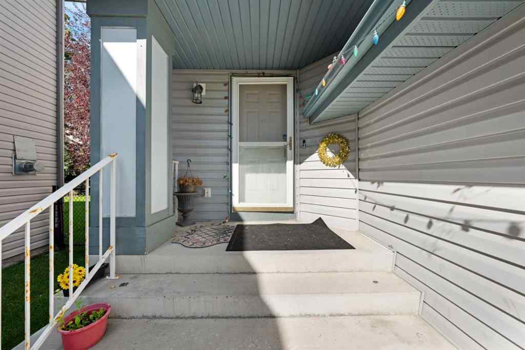 MLS® A2252090 - 263 Citadel Meadow Grove NW in Citadel Calgary, Residential