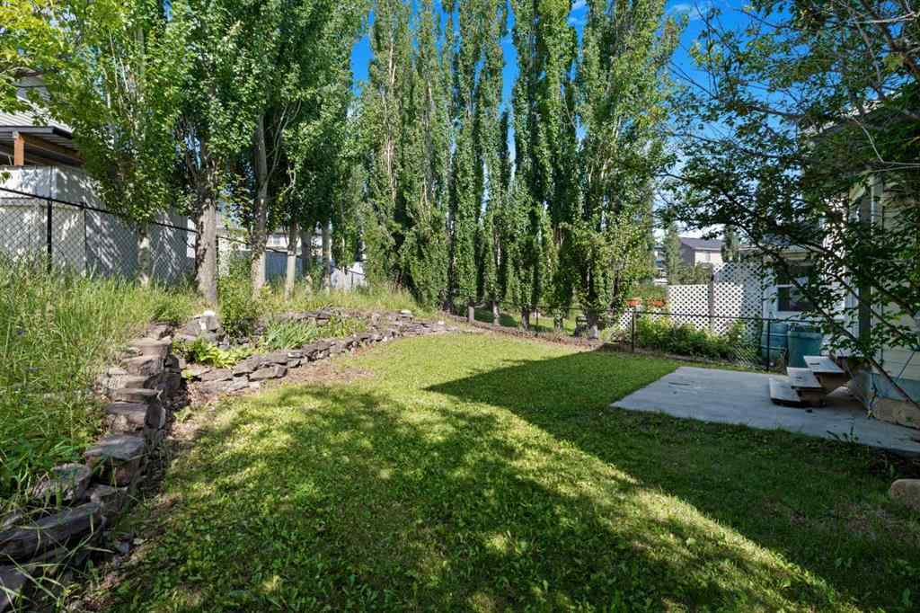 MLS® A2252090 - 263 Citadel Meadow Grove NW in Citadel Calgary, Residential