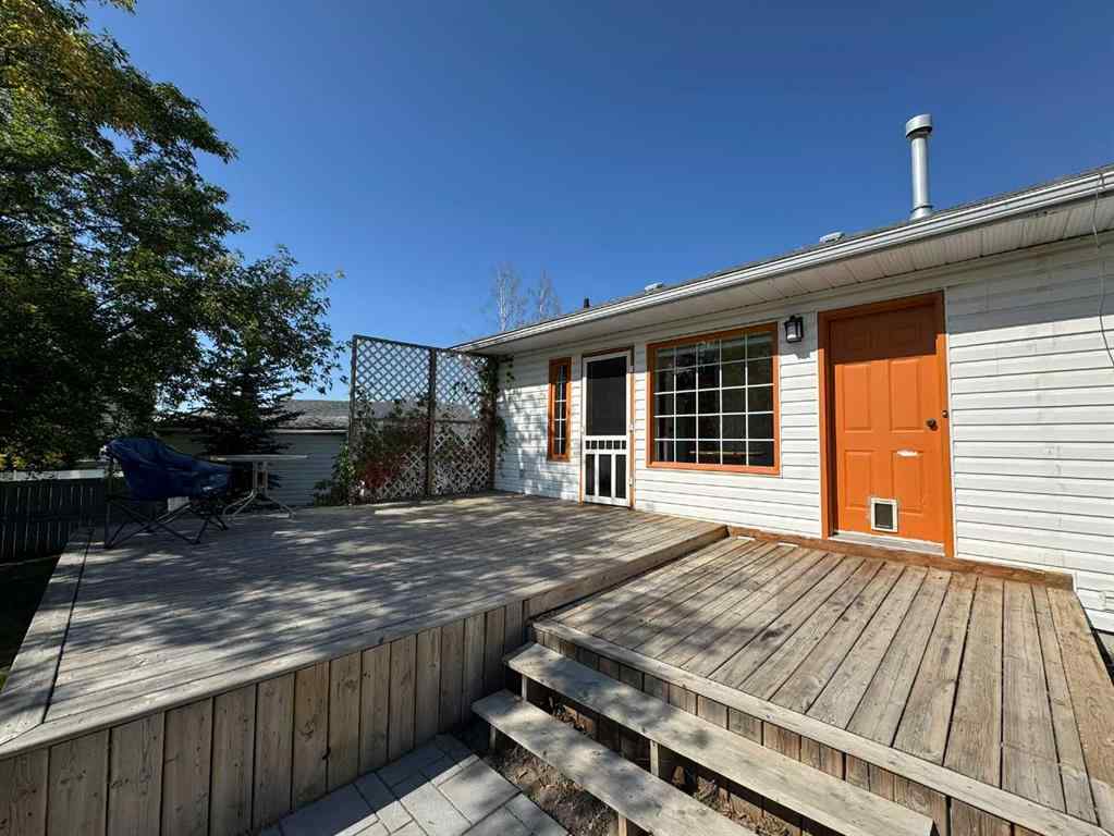 MLS® A2252098 - 898 Birch Street  in NONE Beaverlodge, Residential