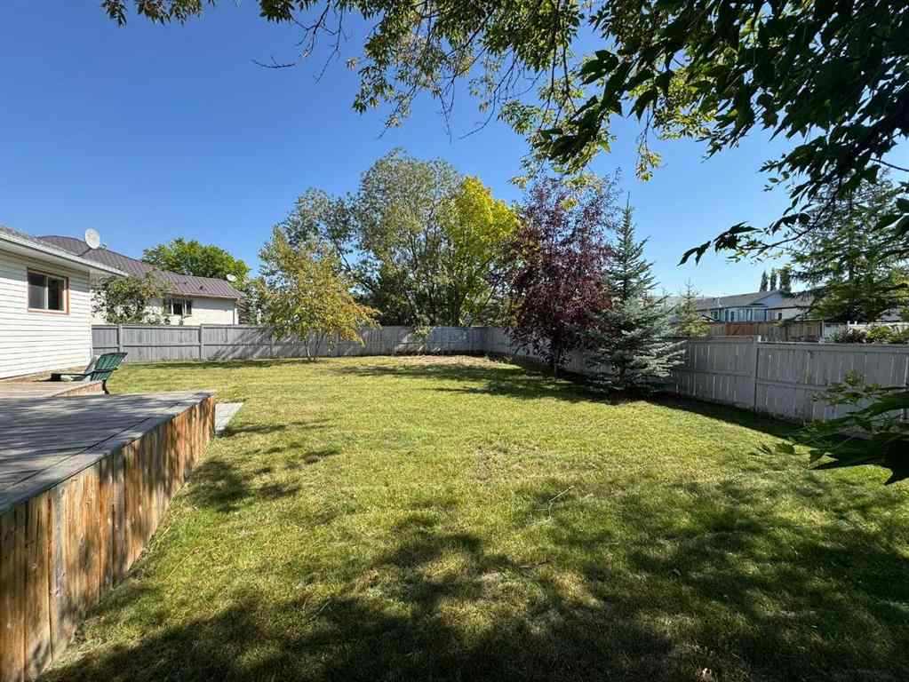 MLS® A2252098 - 898 Birch Street  in NONE Beaverlodge, Residential