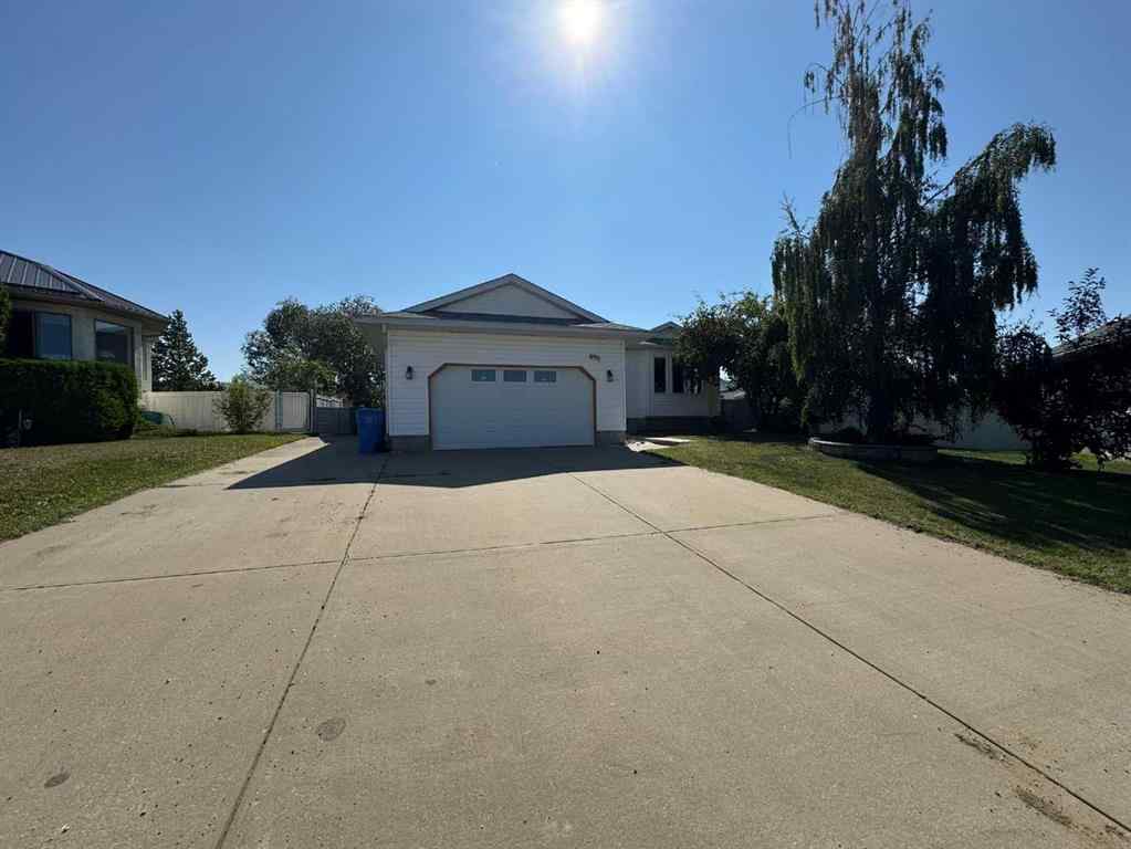 MLS® A2252098 - 898 Birch Street  in NONE Beaverlodge, Residential