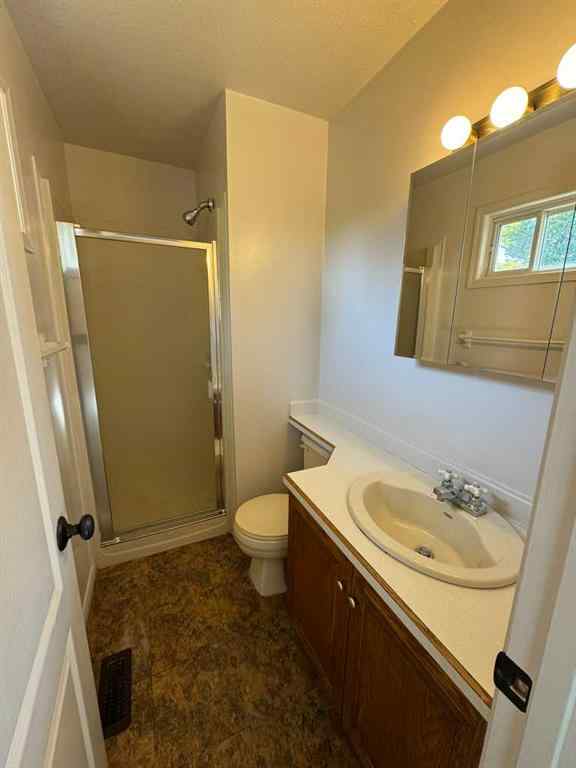 MLS® A2252098 - 898 Birch Street  in NONE Beaverlodge, Residential