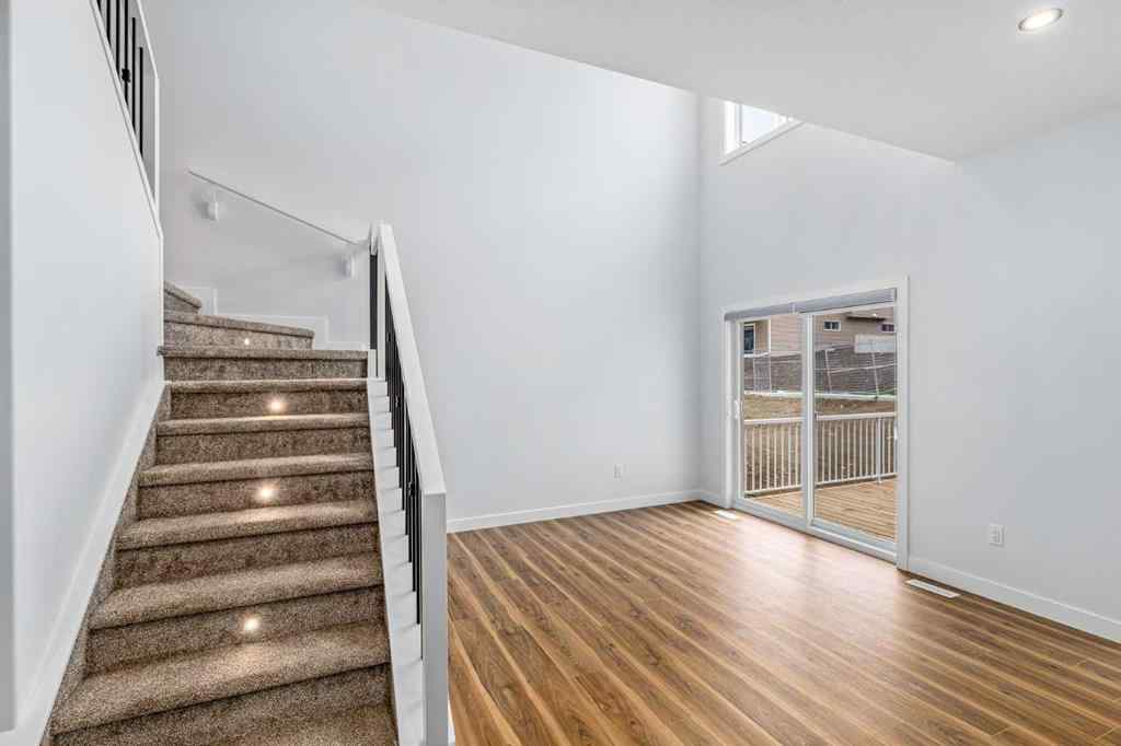 MLS® A2252105 - 476 Rivercrest View  in Rivercrest Cochrane, Residential