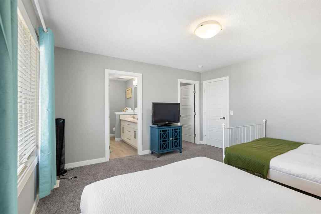 MLS® A2252106 - 218 Willow Place  in The Willows Cochrane, Residential