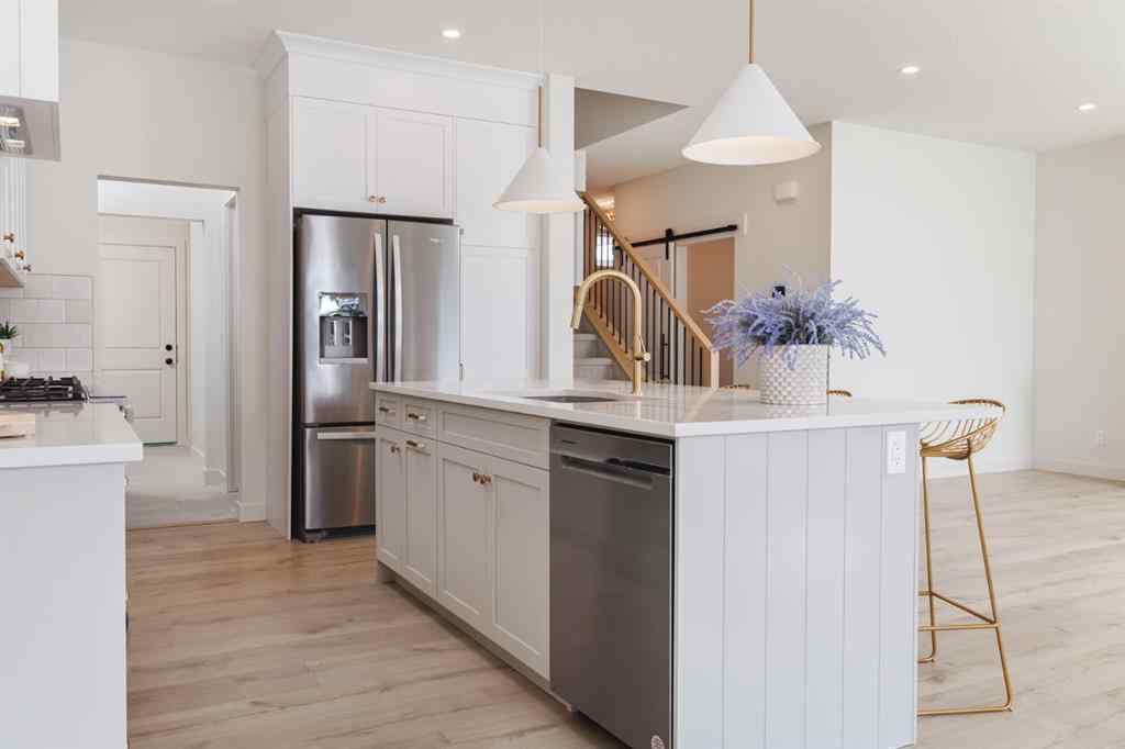 MLS® A2252112 - 116 Sunrise Heath  in Sunset Ridge Cochrane, Residential