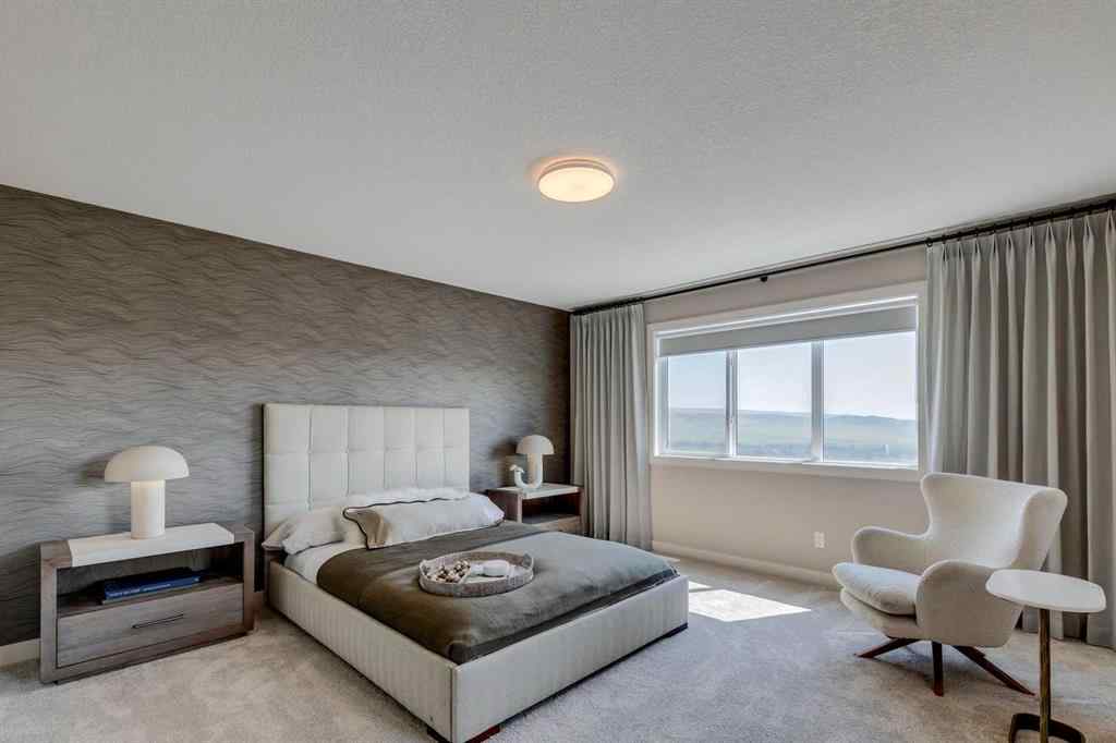 MLS® A2252118 - 111 sundown Crescent  in Sunset Ridge Cochrane, Residential