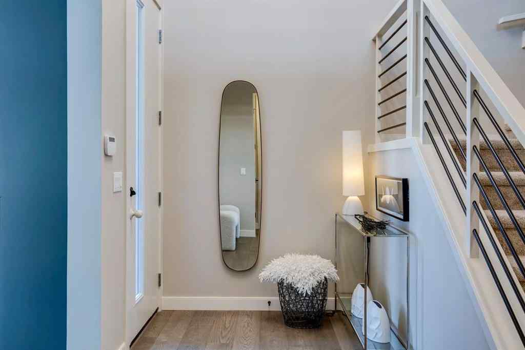 MLS® A2252118 - 111 sundown Crescent  in Sunset Ridge Cochrane, Residential