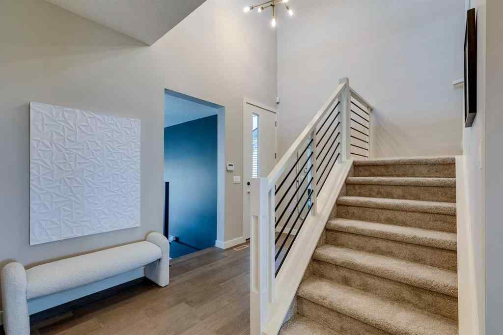 MLS® A2252118 - 111 sundown Crescent  in Sunset Ridge Cochrane, Residential