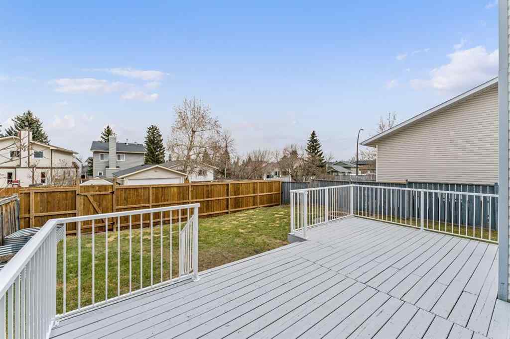 MLS® A2252125 - 395 Millrise Drive SW in Millrise Calgary, Residential