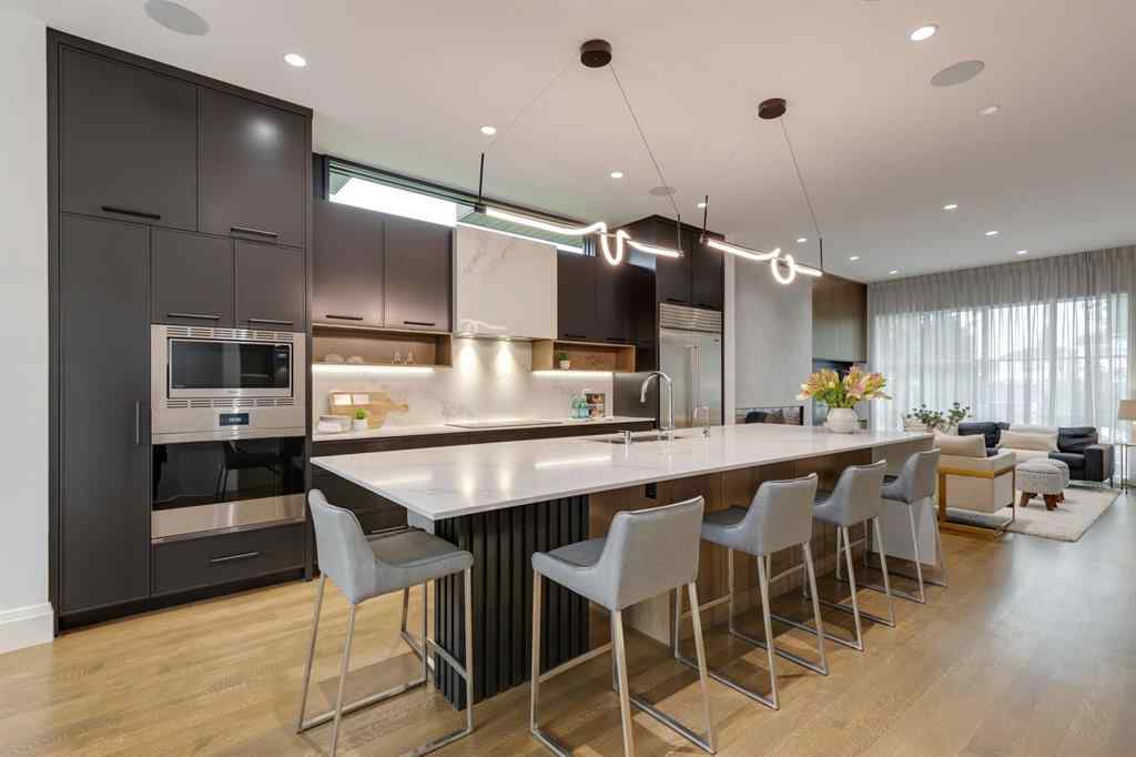 MLS® A2252129 - 2207 29 Avenue SW in Richmond Calgary, Residential