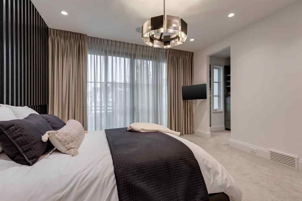 MLS® A2252129 - 2207 29 Avenue SW in Richmond Calgary, Residential