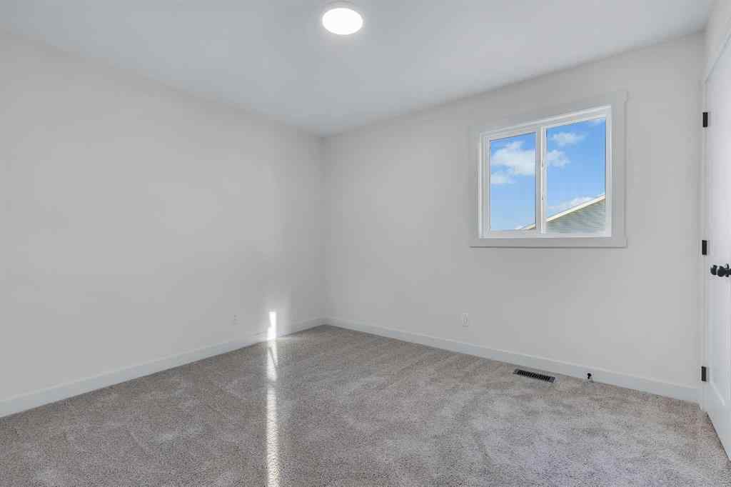 MLS® A2252130 - 127 Heritage Court  in Heritage Hills Cochrane, Residential