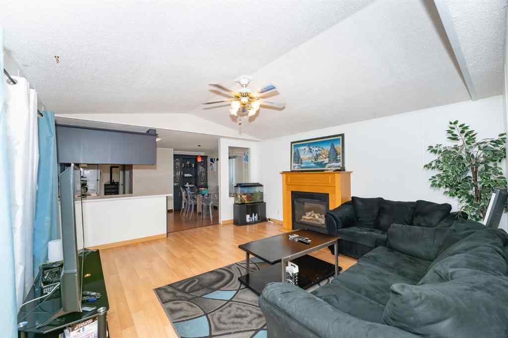MLS® A2252133 - 69 Burroughs Place NE in Monterey Park Calgary, Mobile