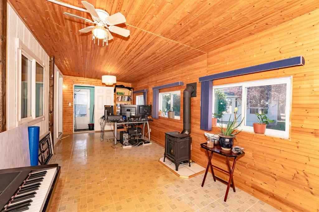 MLS® A2252133 - 69 Burroughs Place NE in Monterey Park Calgary, Mobile