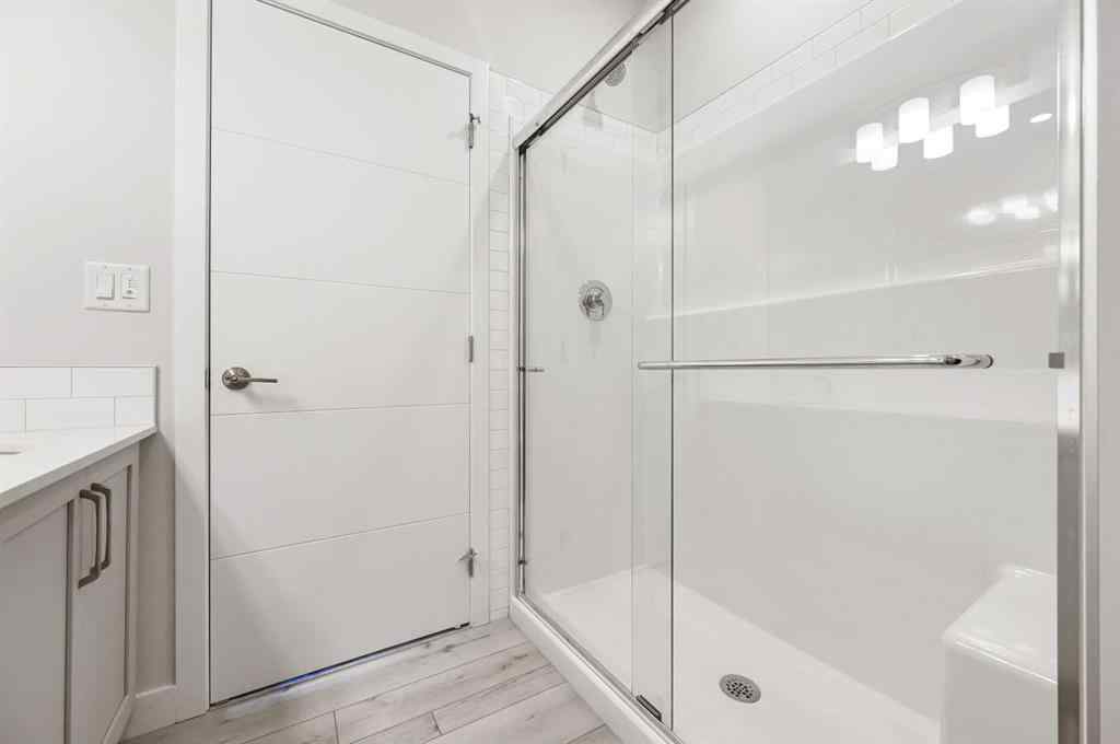MLS® A2252134 - Unit #410 255 Les Jardins Park SE in Douglasdale/Glen Calgary, Residential