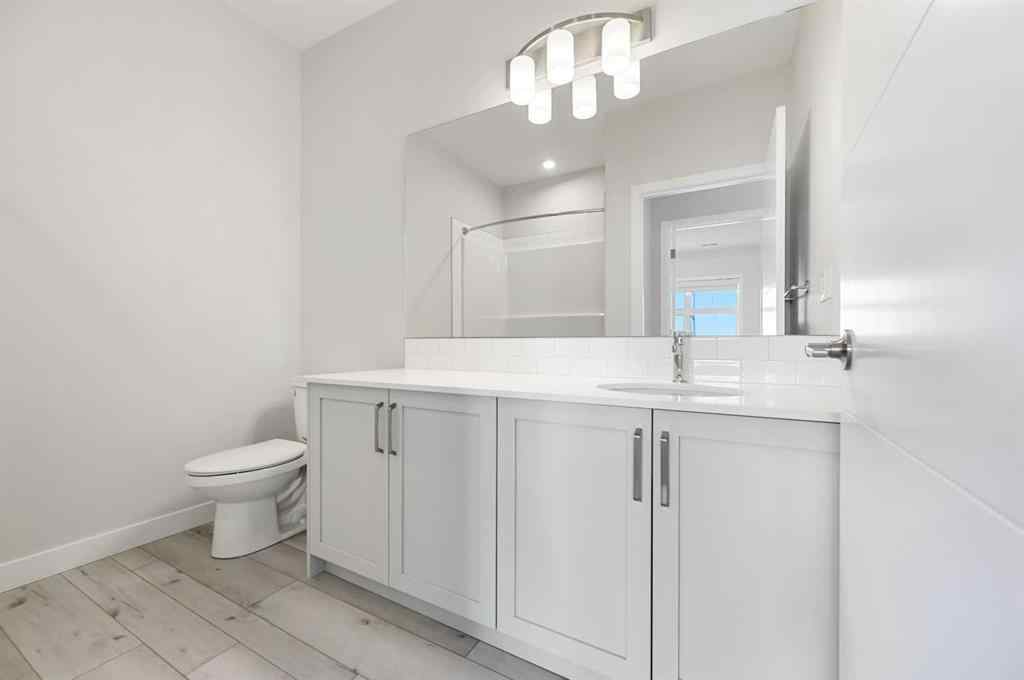 MLS® A2252134 - Unit #410 255 Les Jardins Park SE in Douglasdale/Glen Calgary, Residential