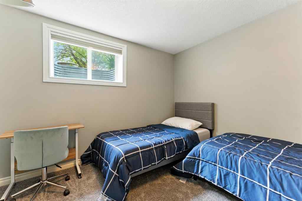 MLS® A2252135 - 29 Douglasbank Way SE in Douglasdale/Glen Calgary, Residential