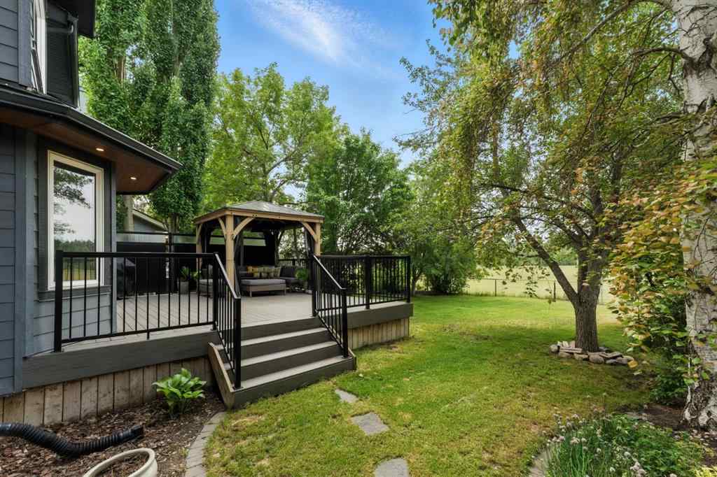 MLS® A2252135 - 29 Douglasbank Way SE in Douglasdale/Glen Calgary, Residential