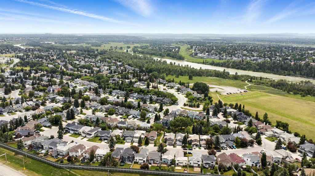 MLS® A2252135 - 29 Douglasbank Way SE in Douglasdale/Glen Calgary, Residential