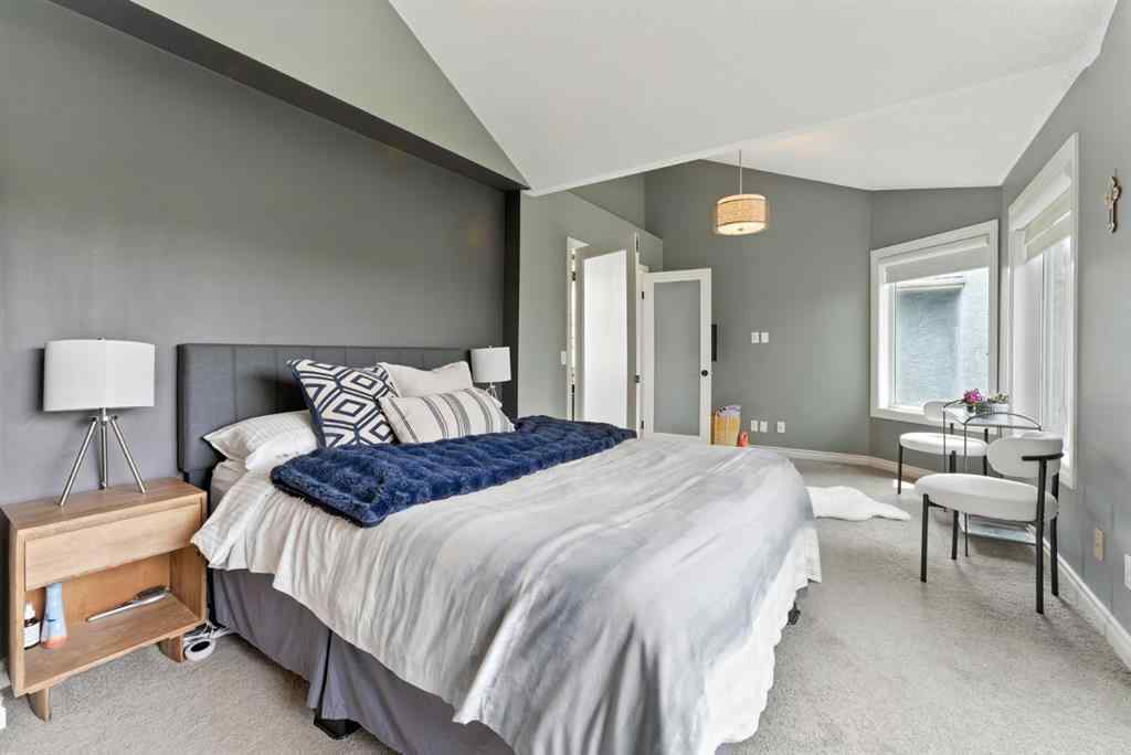 MLS® A2252135 - 29 Douglasbank Way SE in Douglasdale/Glen Calgary, Residential