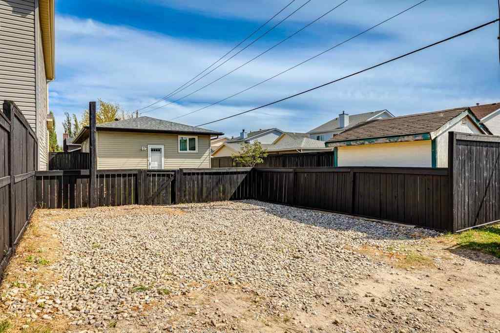 MLS® A2252138 - 23 Erin Grove Court SE in Erin Woods Calgary, Residential