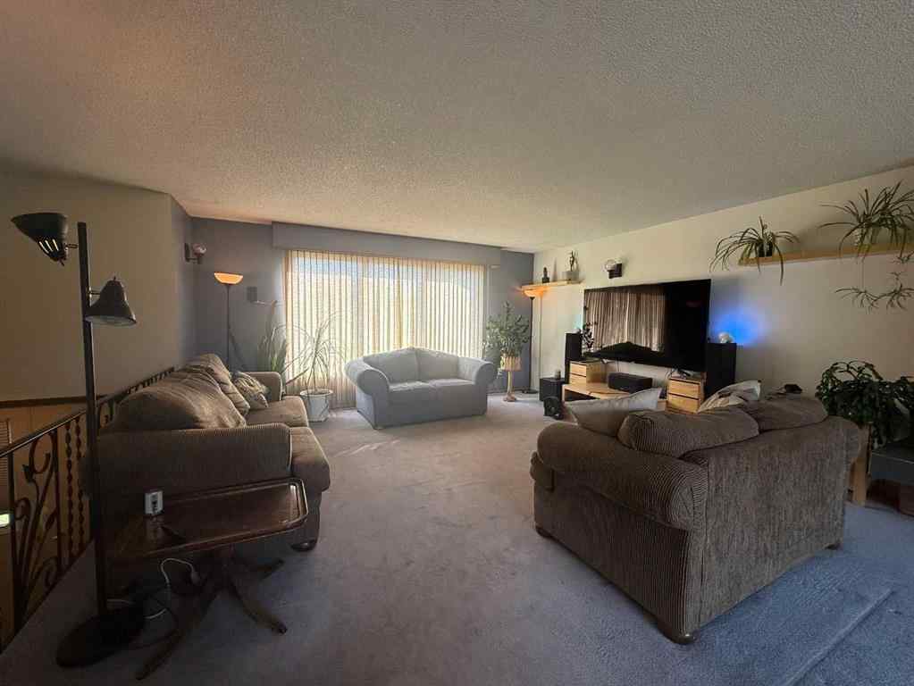 MLS® A2252140 - 4334 53 Avenue  in NONE High Prairie, Residential