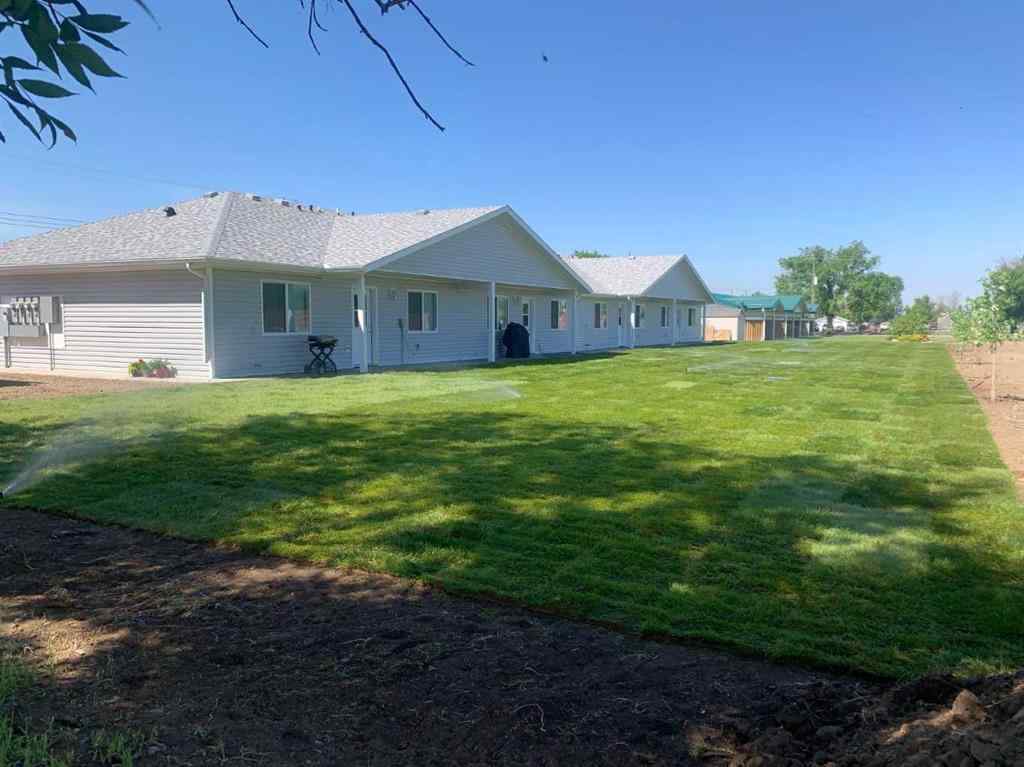 MLS® A2252152 - 325 5 Street  in NONE Vauxhall, Commercial