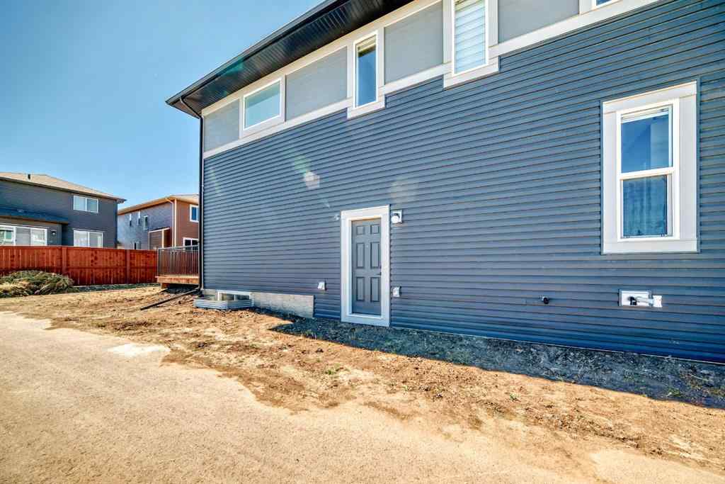 MLS® A2252153 - 857 Midtown Drive SW in Midtown Airdrie, Residential