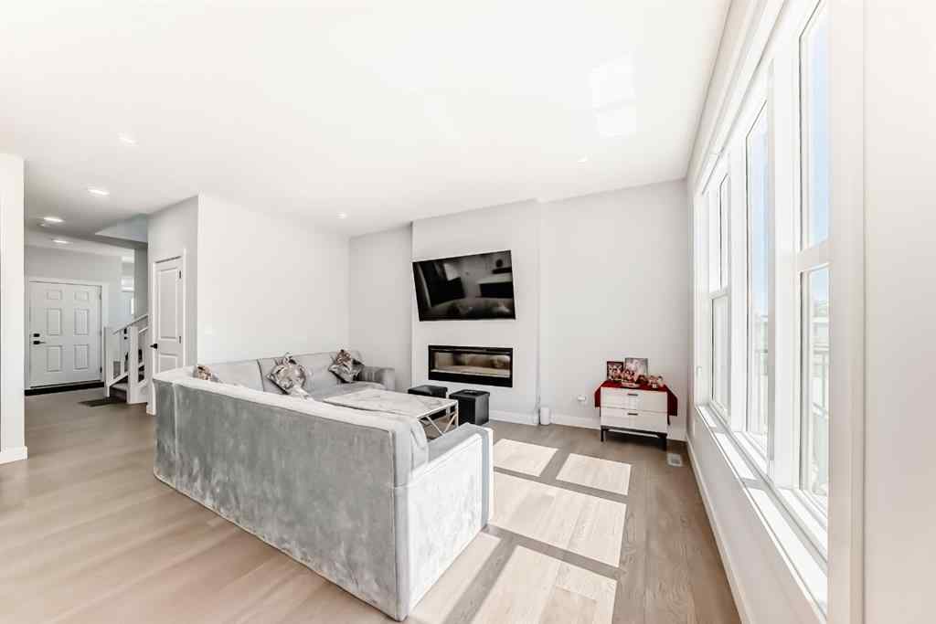 MLS® A2252153 - 857 Midtown Drive SW in Midtown Airdrie, Residential