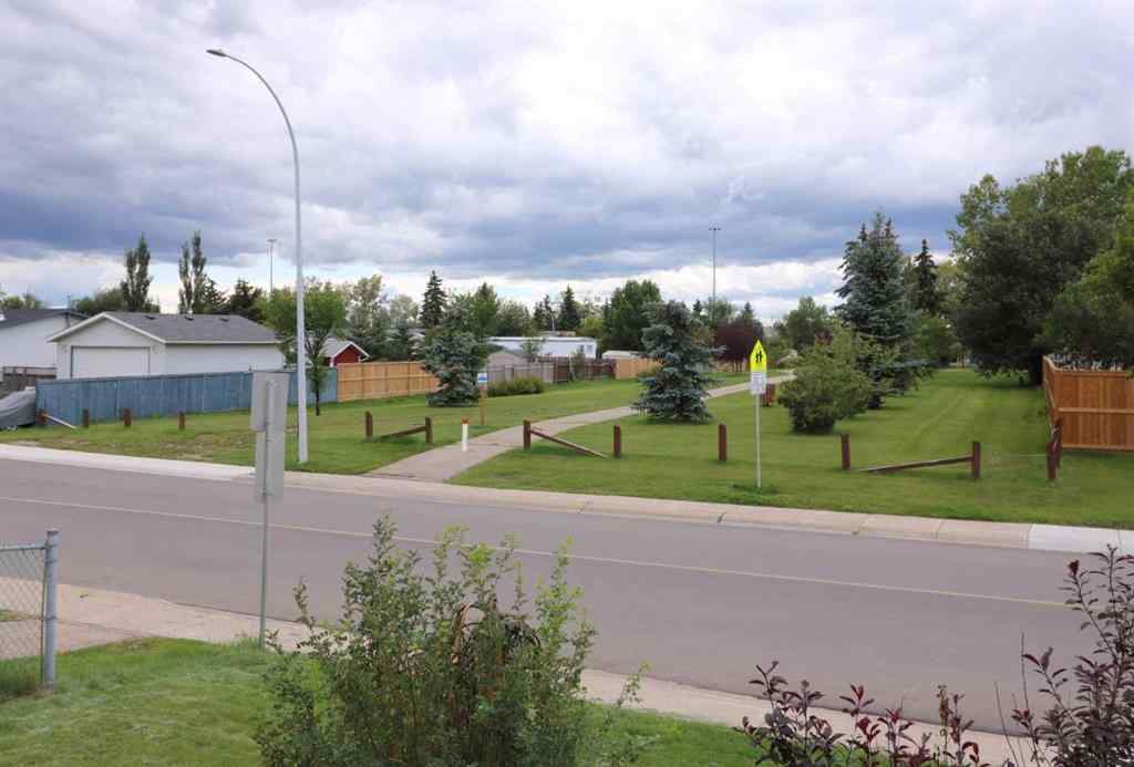 MLS® A2252154 - 201 Big Springs Drive SE in Big Springs Airdrie, Residential